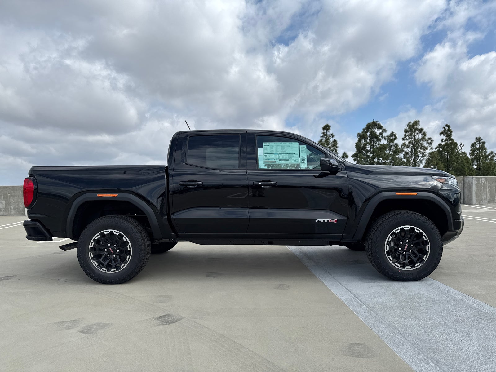 2026 GMC Canyon AT4