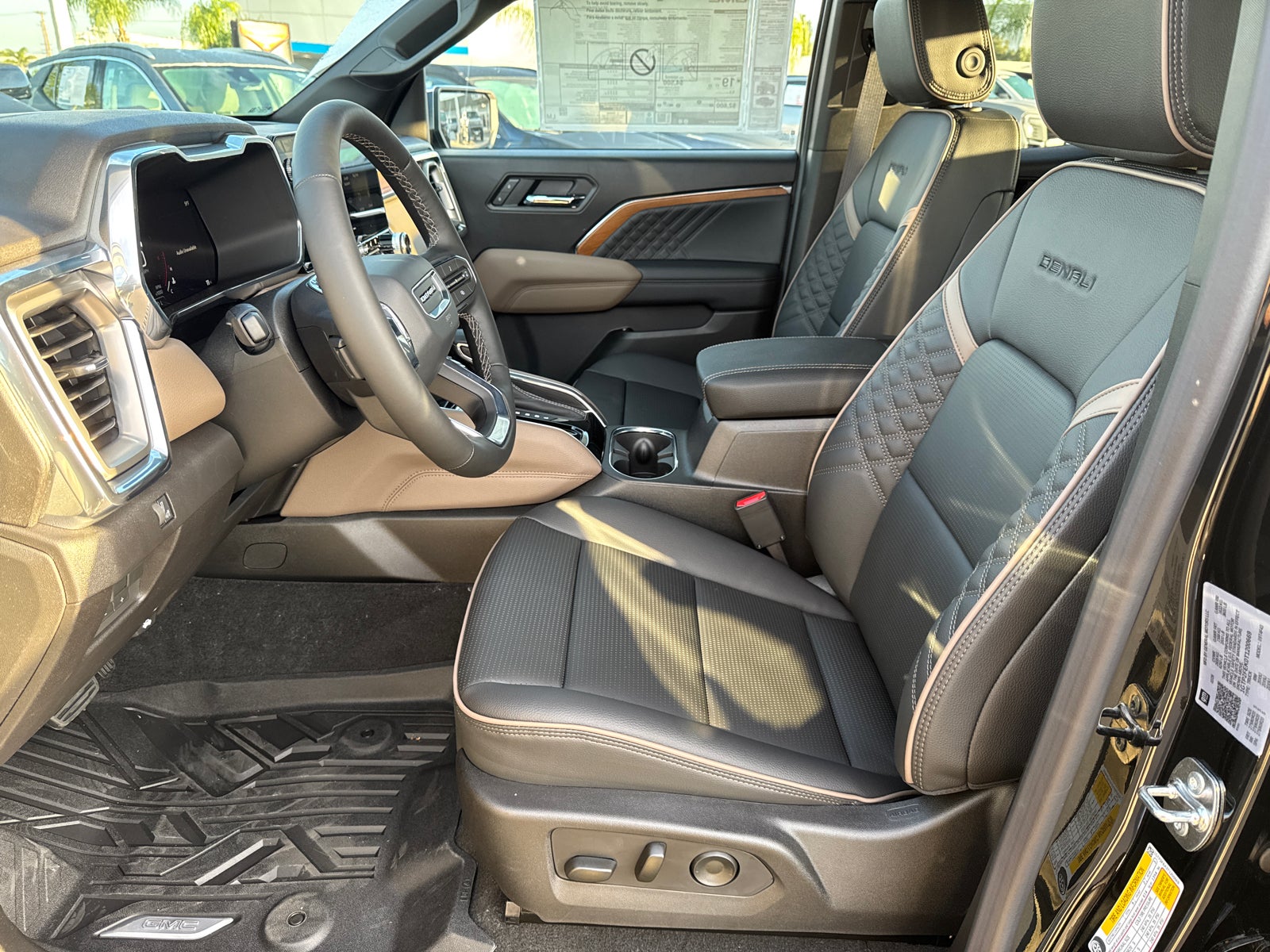 2026 GMC Canyon Denali