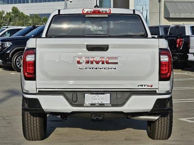 2024 GMC Canyon AT4