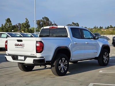 2024 GMC Canyon AT4