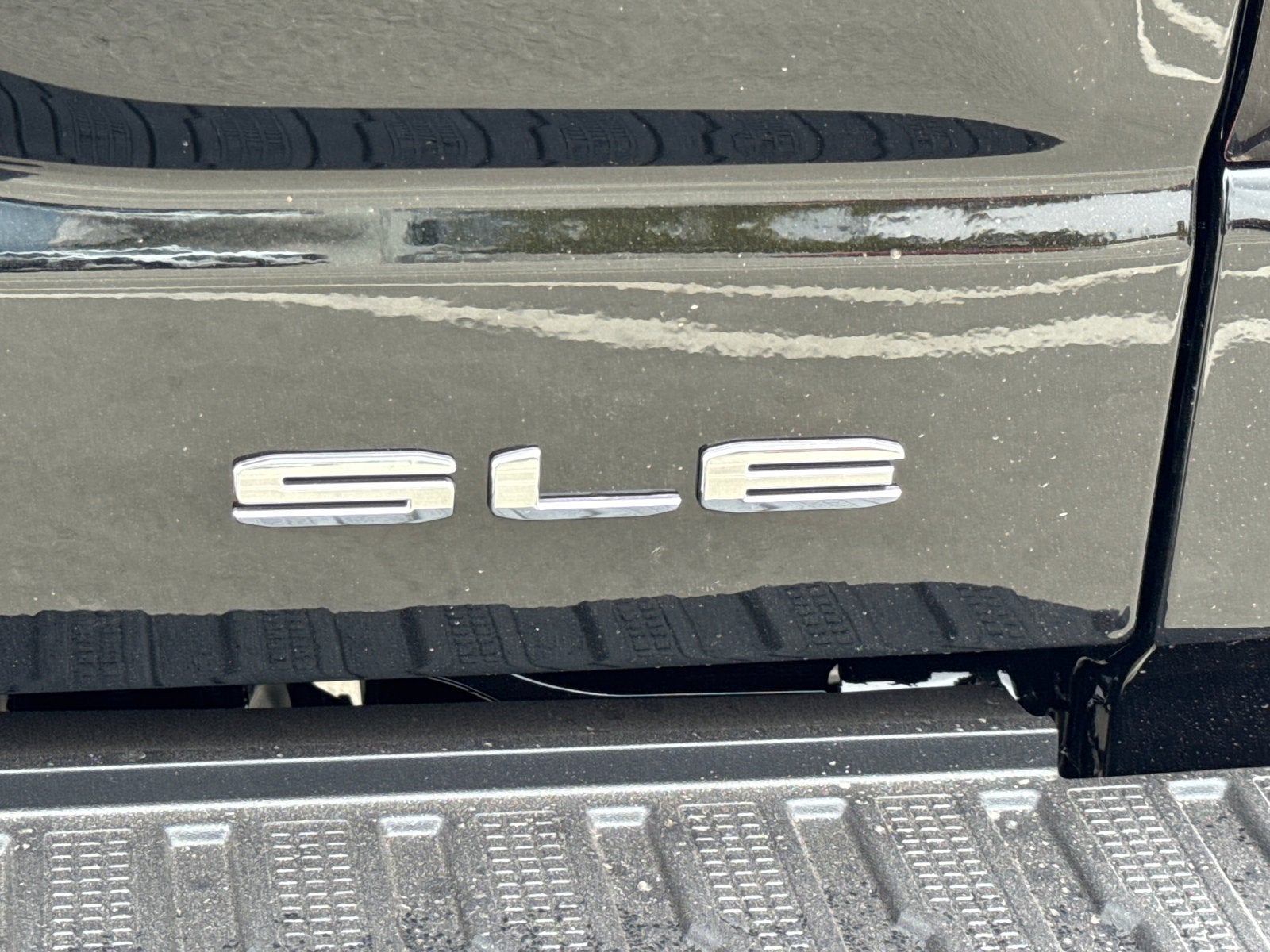 2026 GMC Sierra 1500 SLE