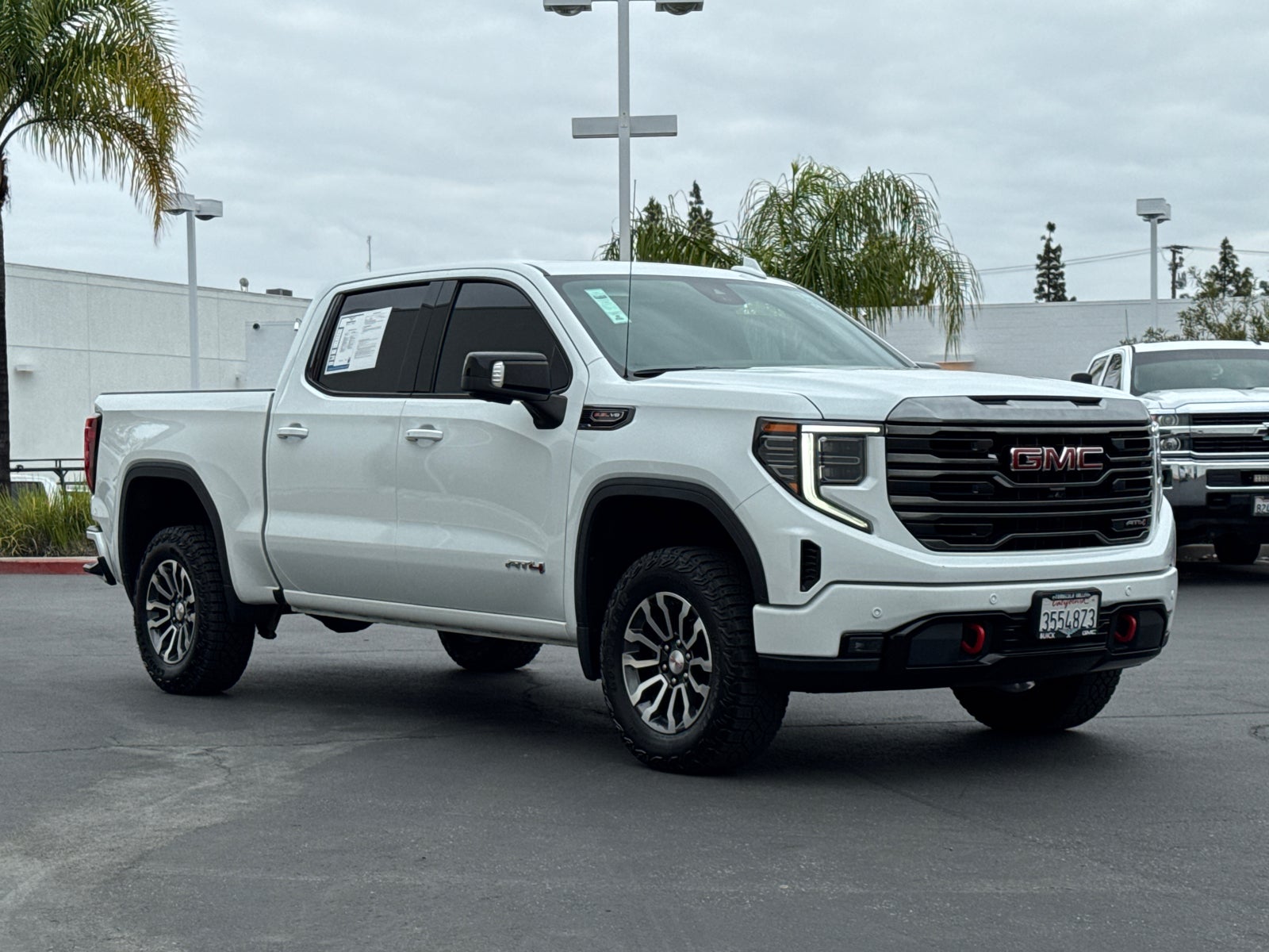 2023 GMC Sierra 1500 AT4