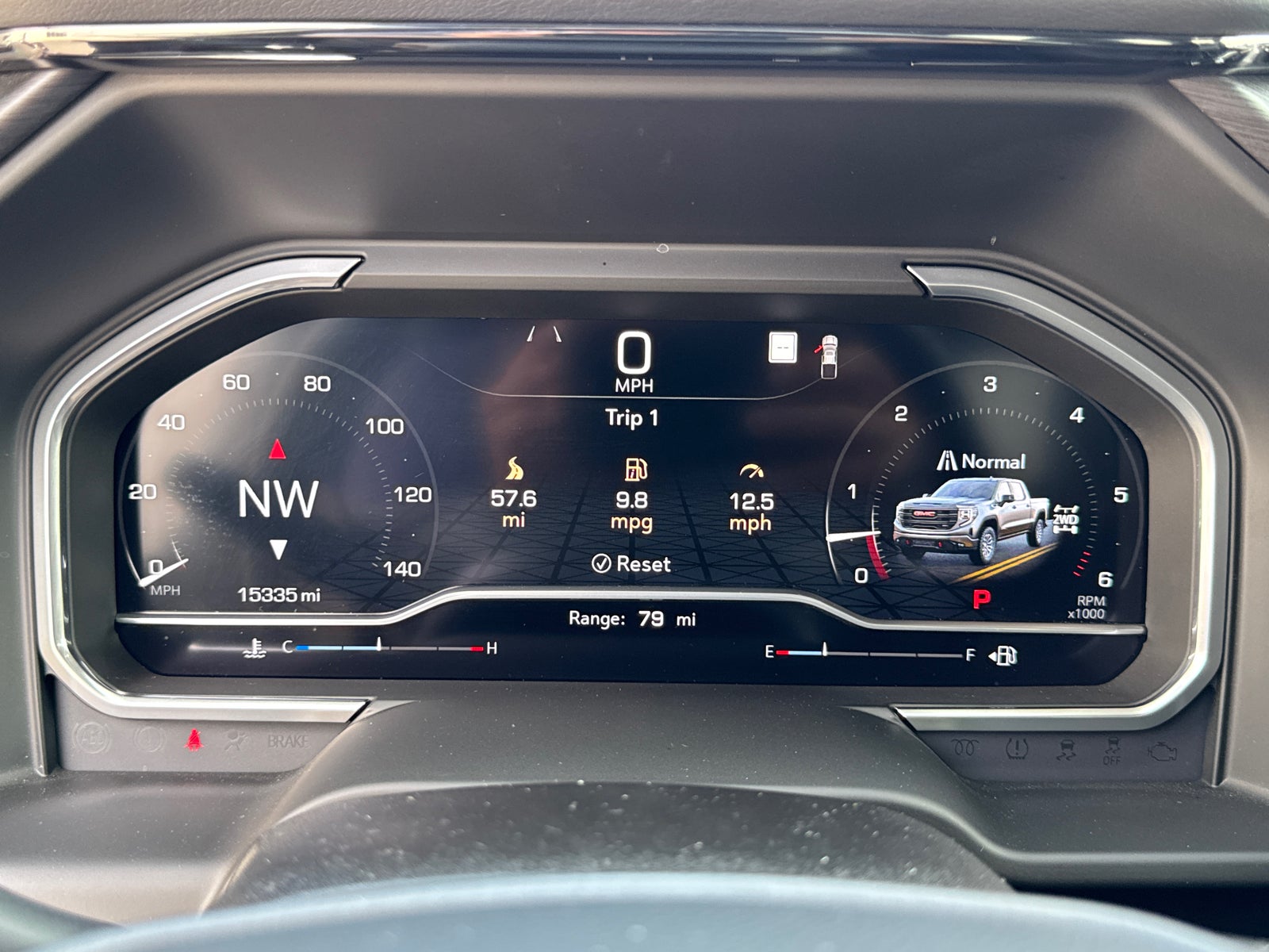 2023 GMC Sierra 1500 AT4