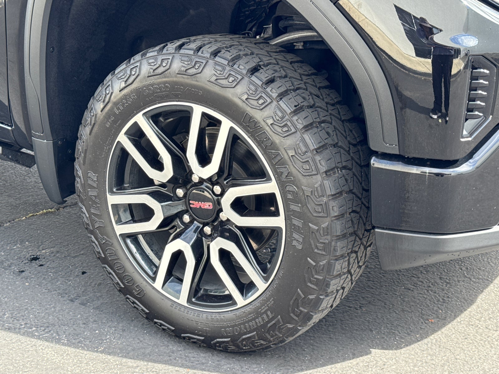 2023 GMC Sierra 1500 AT4