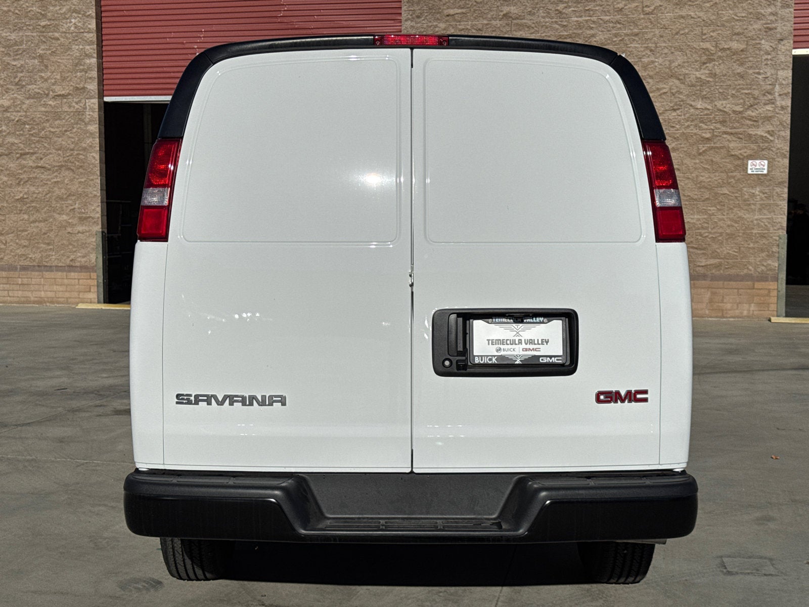 2025 GMC Savana Cargo 2500 Work Van