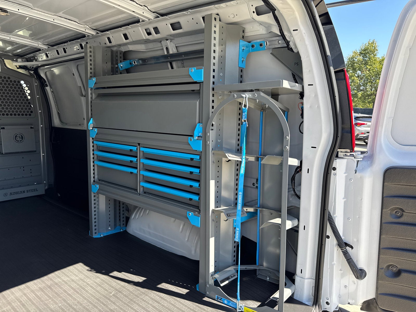 2025 GMC Savana Cargo 2500 Work Van