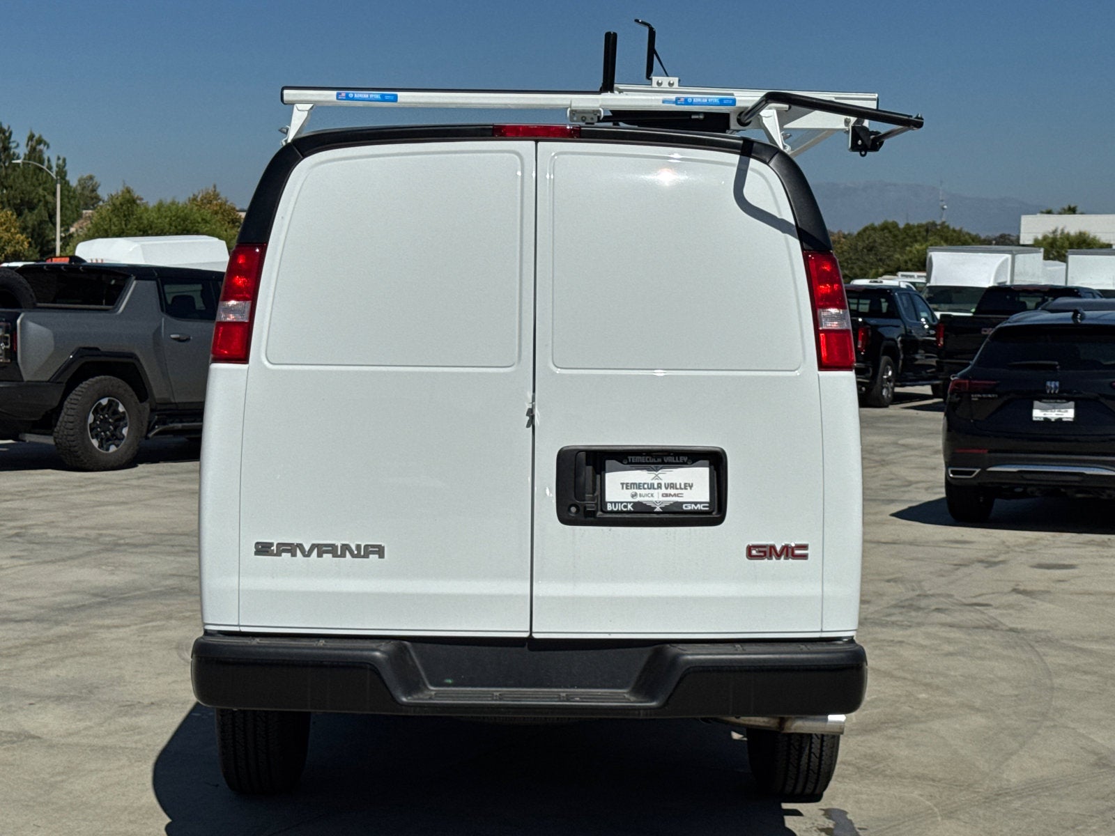 2025 GMC Savana Cargo 2500 Work Van