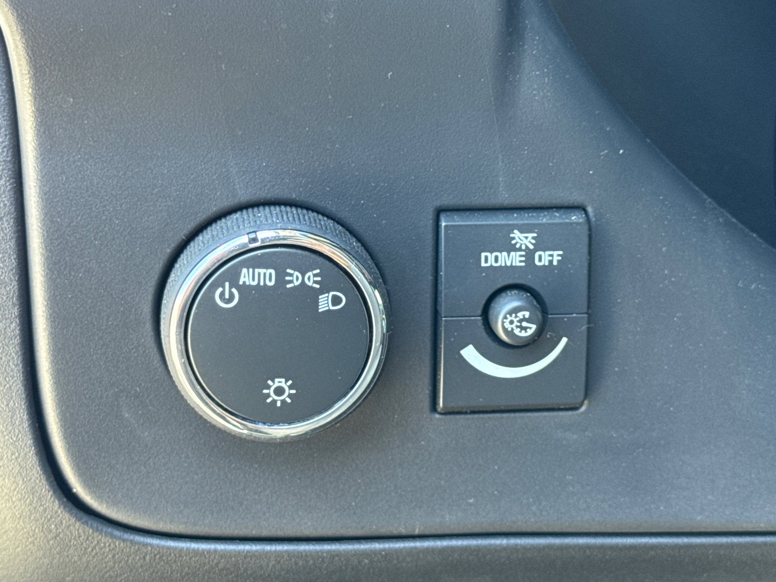 2025 GMC Savana Cargo 2500 Work Van