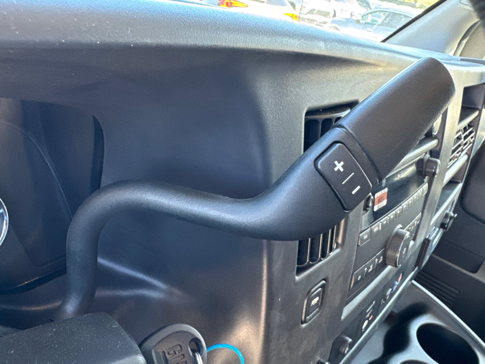 2025 GMC Savana Cargo 2500 Work Van