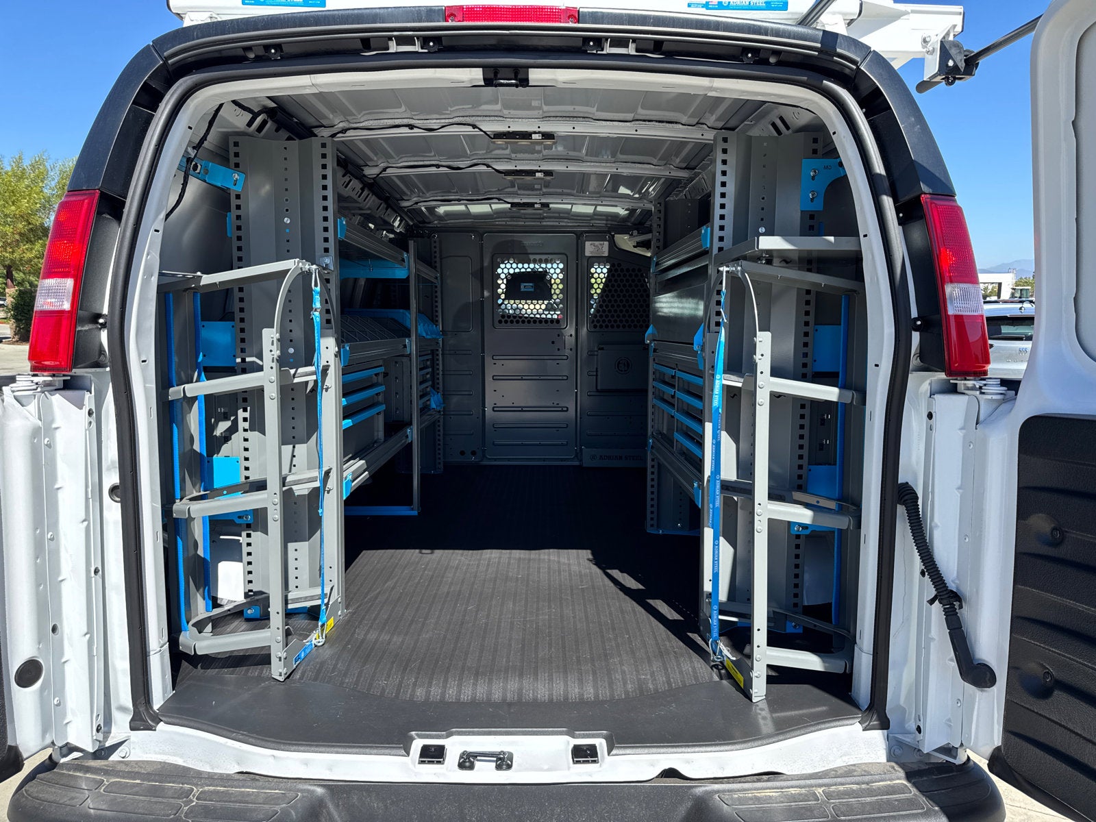 2025 GMC Savana Cargo 2500 Work Van