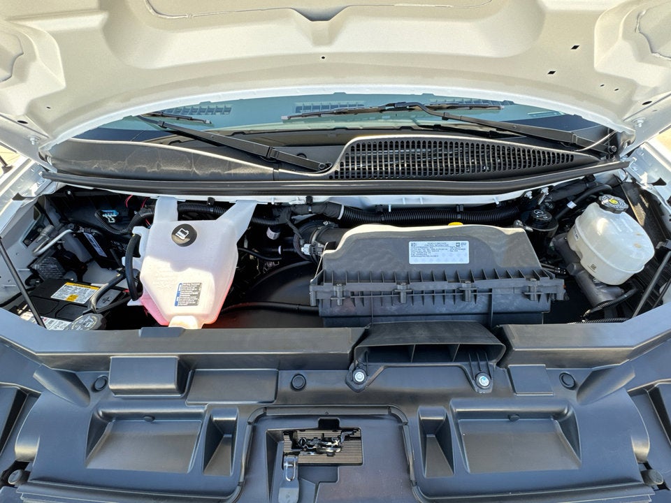 2025 GMC Savana Cargo 2500 Work Van