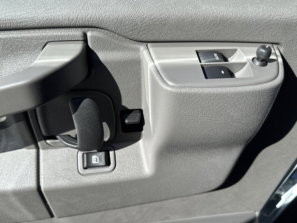 2025 GMC Savana Cargo 2500 Work Van