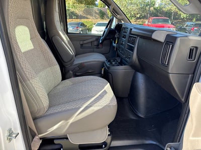 2025 GMC Savana Cargo 2500 Work Van
