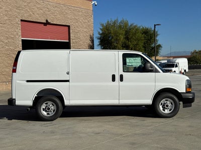 2025 GMC Savana Cargo 2500 Work Van