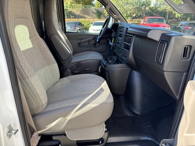 2025 GMC Savana Cargo Work Van