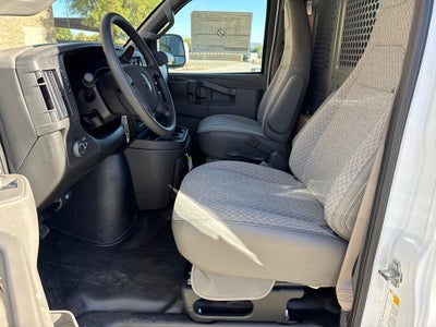 2025 GMC Savana Cargo Work Van