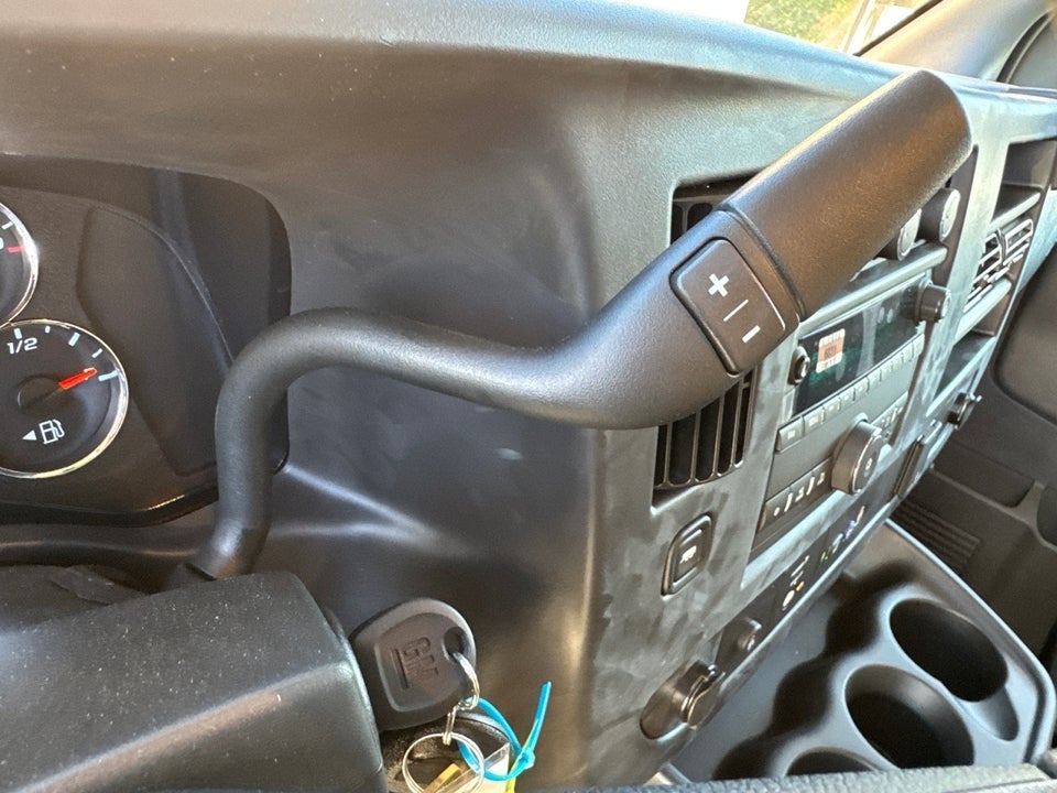2025 GMC Savana Cargo Work Van
