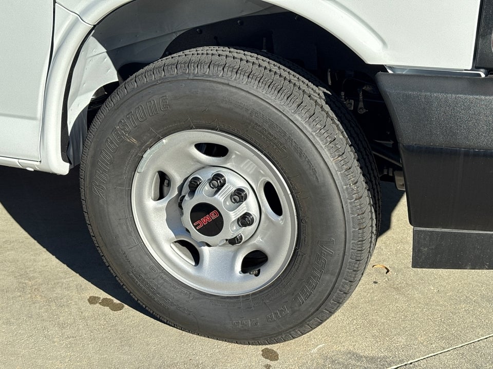 2025 GMC Savana Cargo Work Van