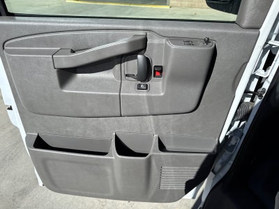 2025 GMC Savana Cargo 2500 Work Van