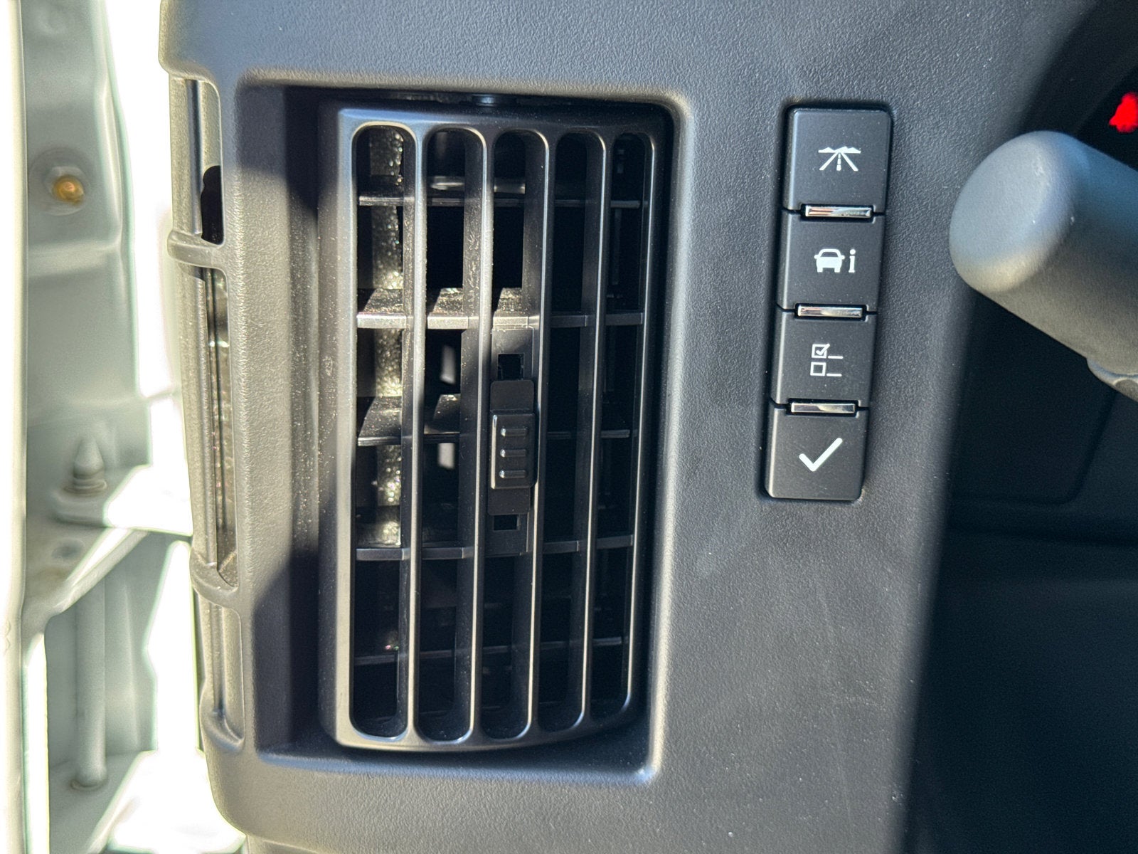 2025 GMC Savana Cargo 2500 Work Van