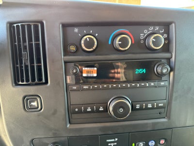 2025 GMC Savana Cargo 2500 Work Van