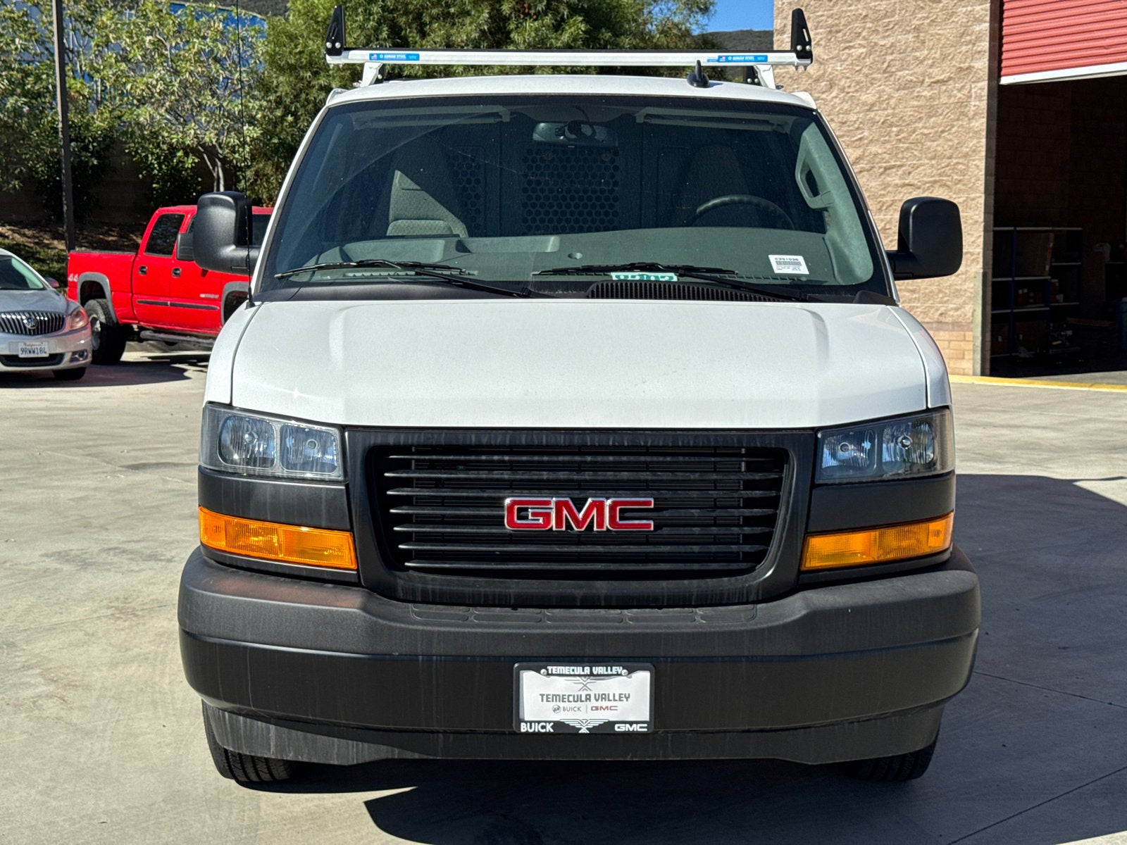 2025 GMC Savana Cargo 2500 Work Van