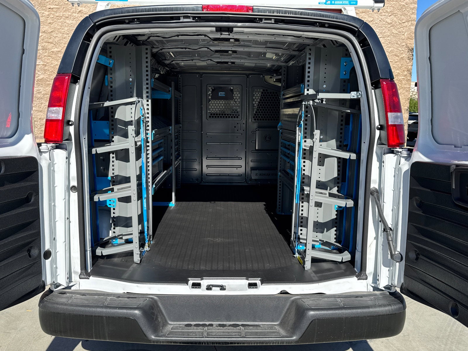 2025 GMC Savana Cargo 2500 Work Van