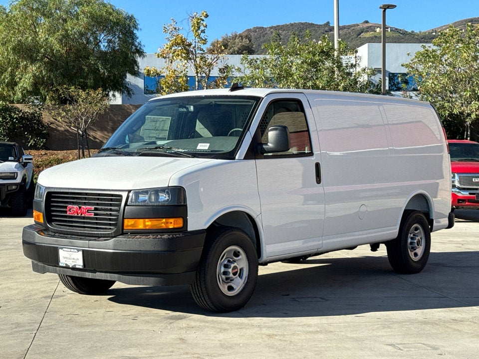 2025 GMC Savana Cargo 2500 Work Van