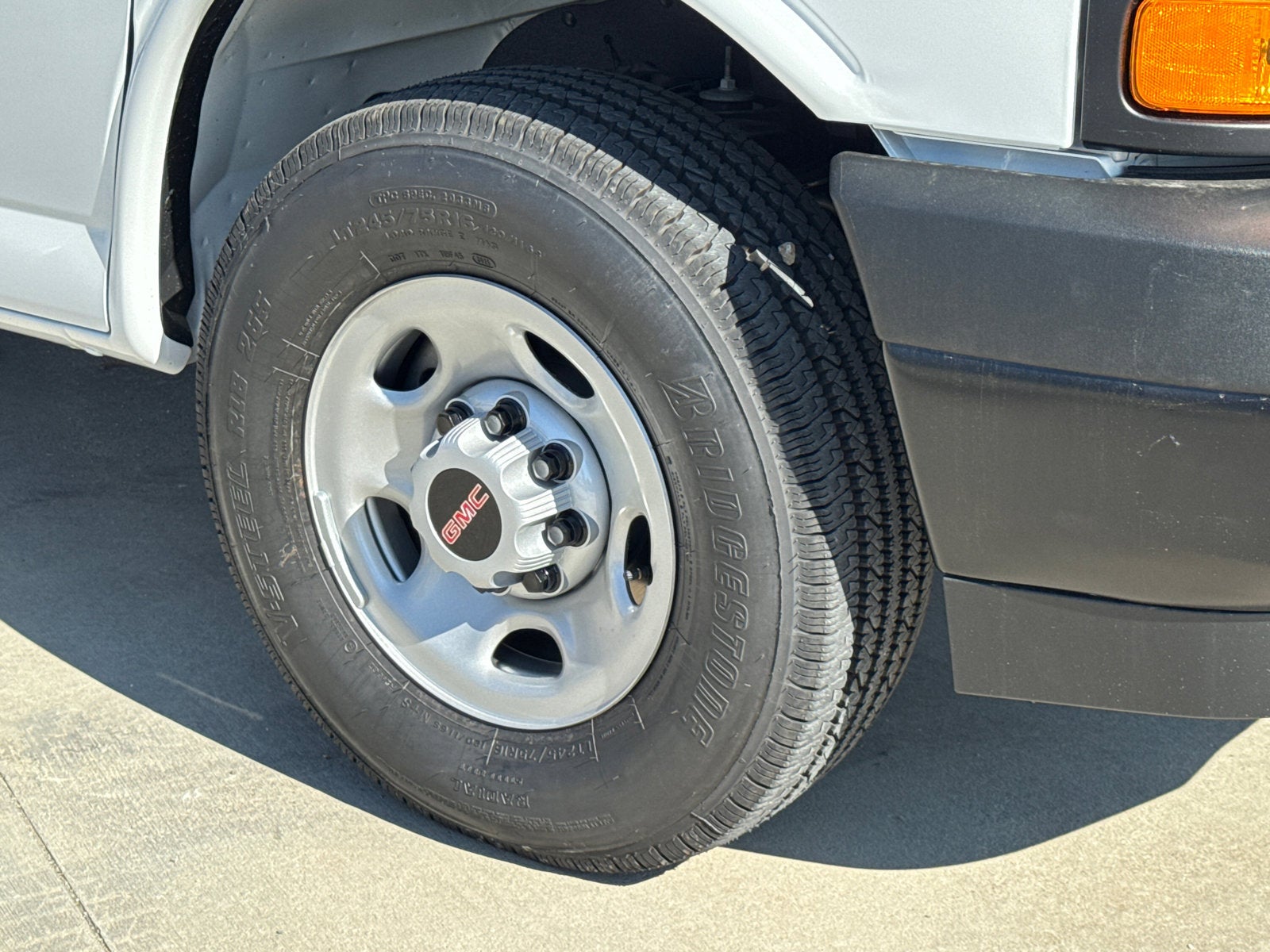 2025 GMC Savana Cargo 2500 Work Van