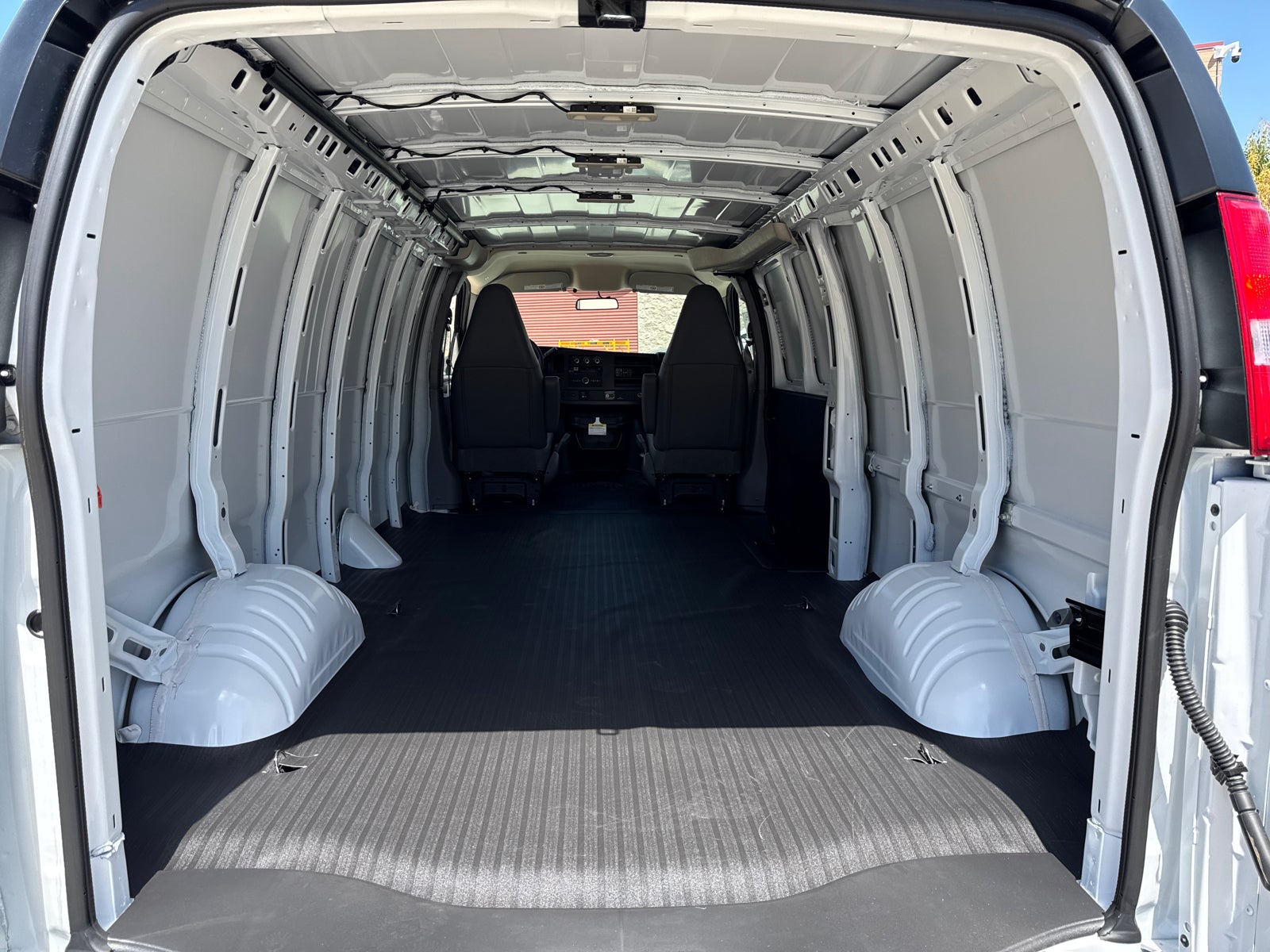 2026 GMC Savana Cargo Work Van - Photo 14