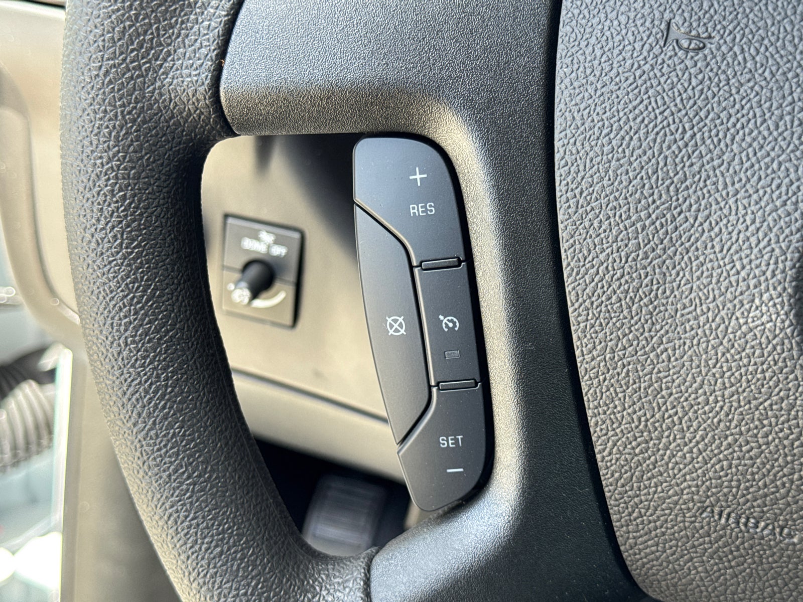 2026 GMC Savana Cargo Work Van - Photo 36