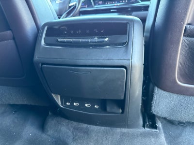 2022 Cadillac Escalade Sport Platinum