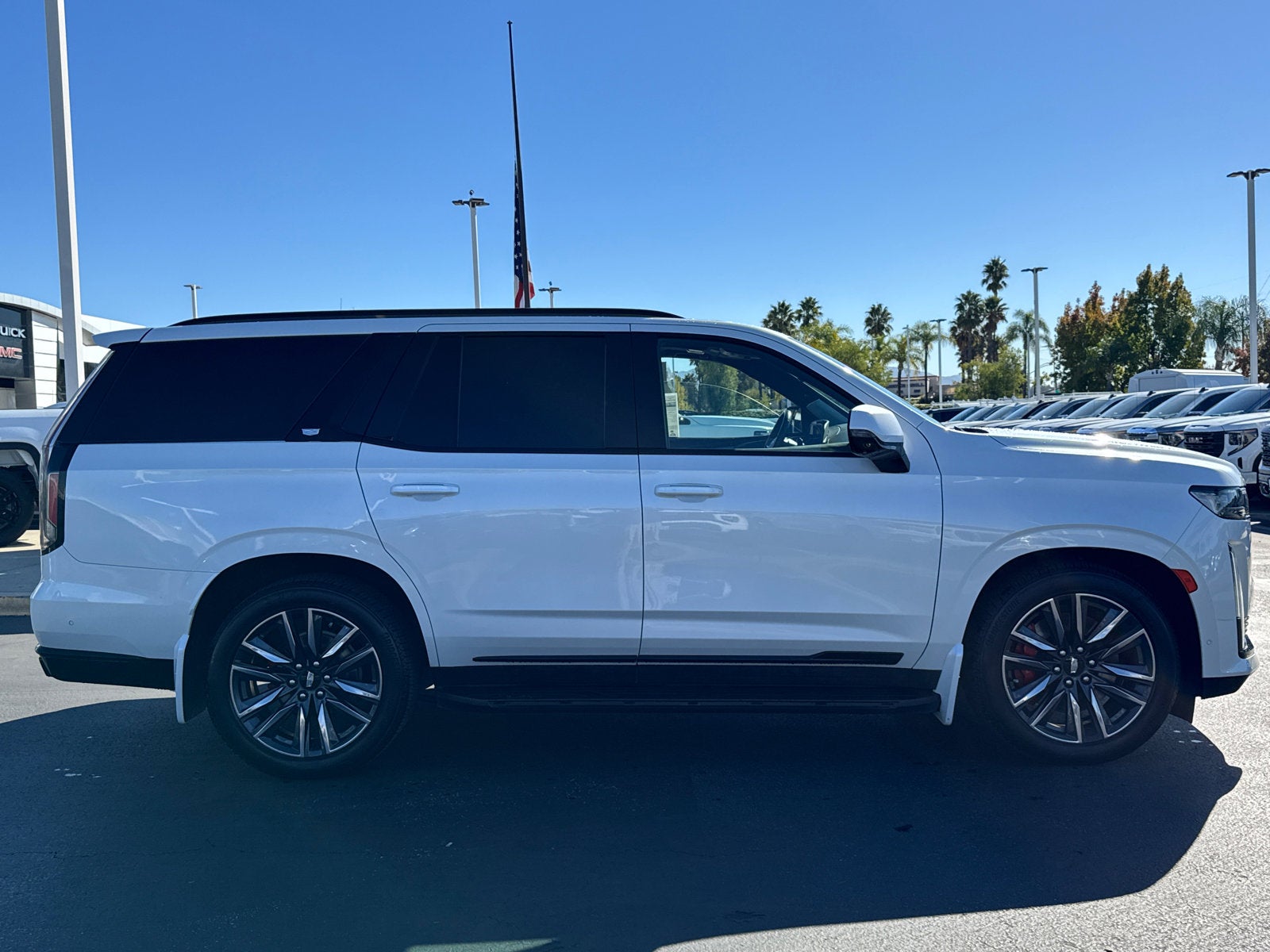 2022 Cadillac Escalade Sport Platinum