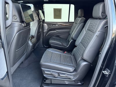 2024 Cadillac Escalade ESV Sport Platinum