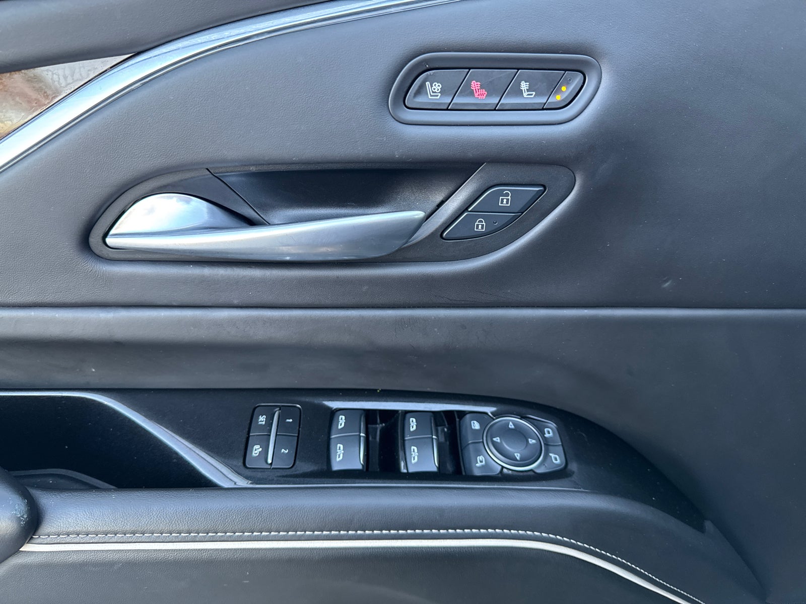 2024 Cadillac Escalade ESV Sport Platinum