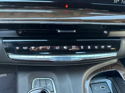 2024 Cadillac Escalade ESV Sport Platinum