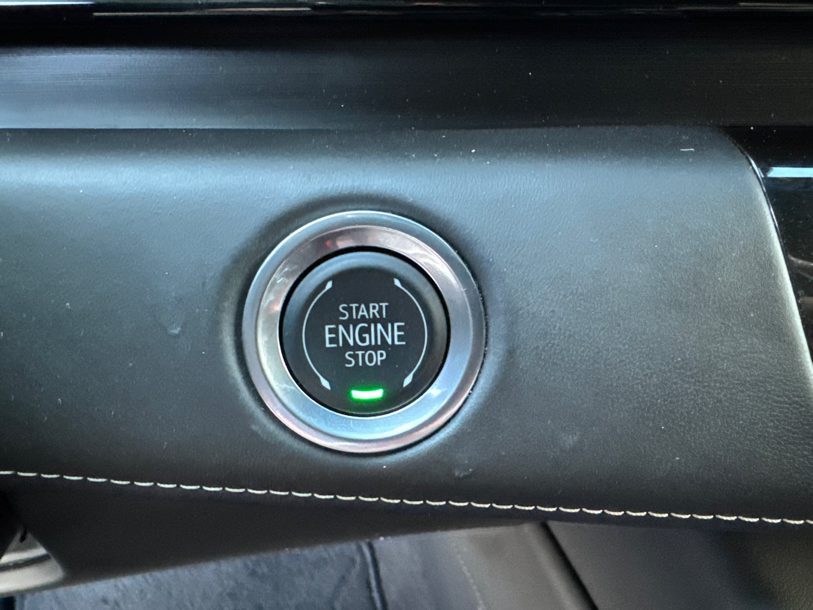 2024 Cadillac Escalade ESV Sport Platinum