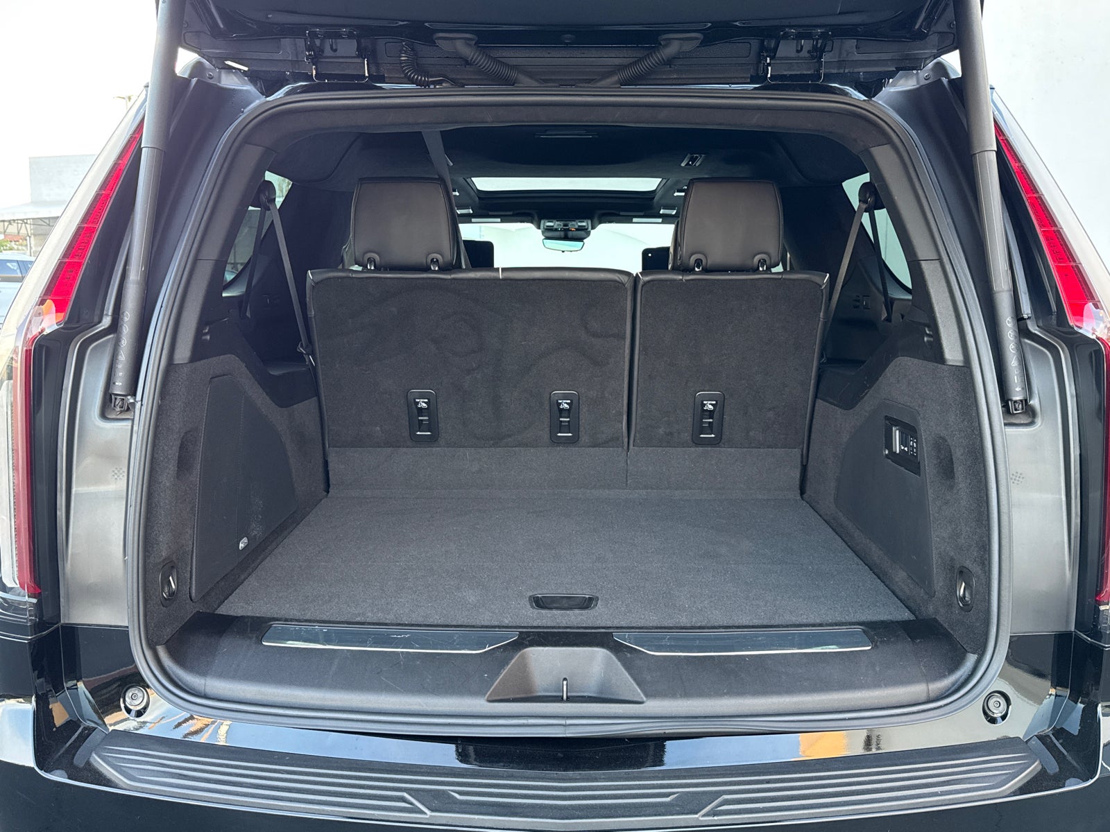 2024 Cadillac Escalade ESV Sport Platinum