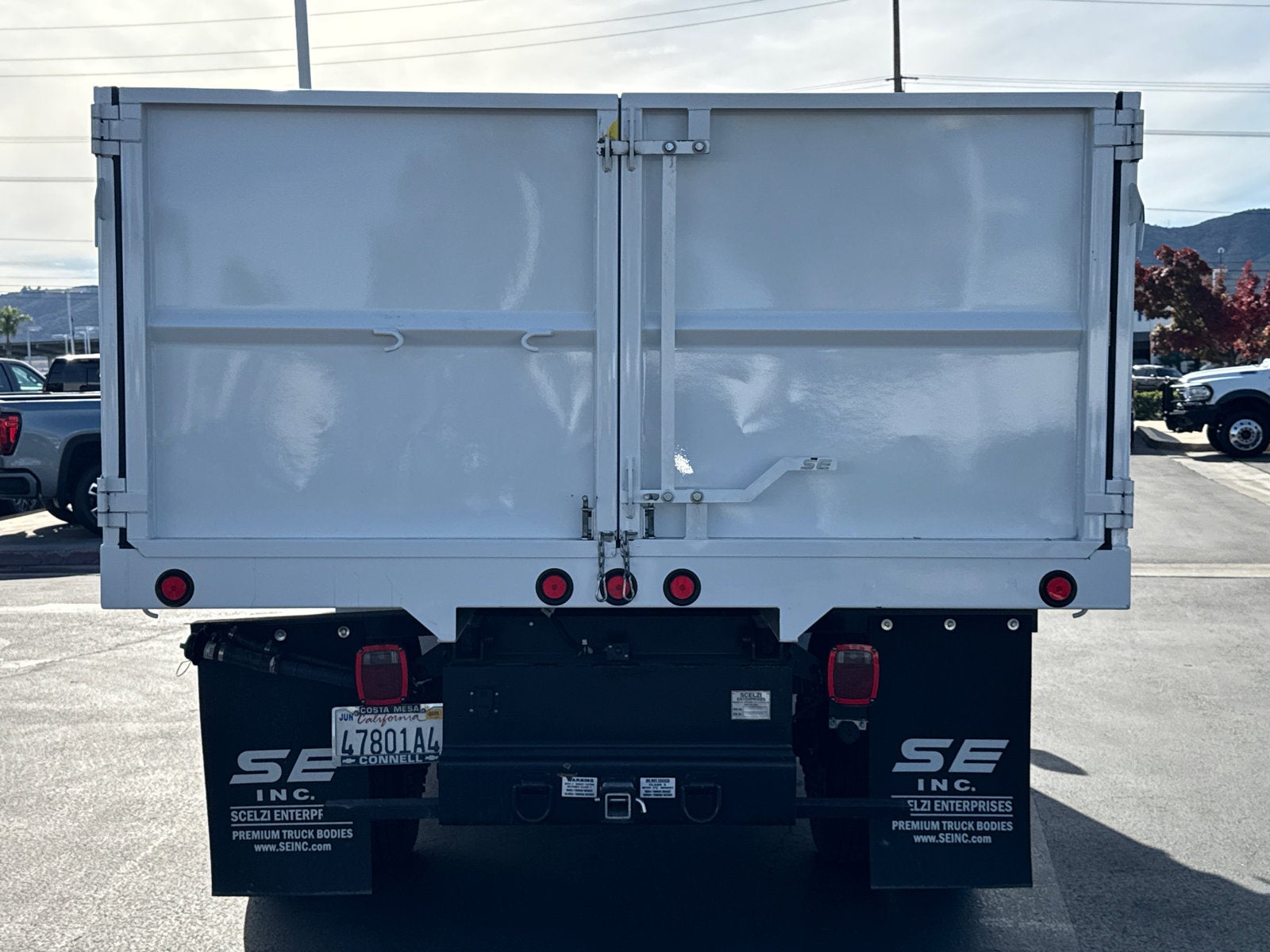 2023 Chevrolet Silverado 6500 HD Work Truck