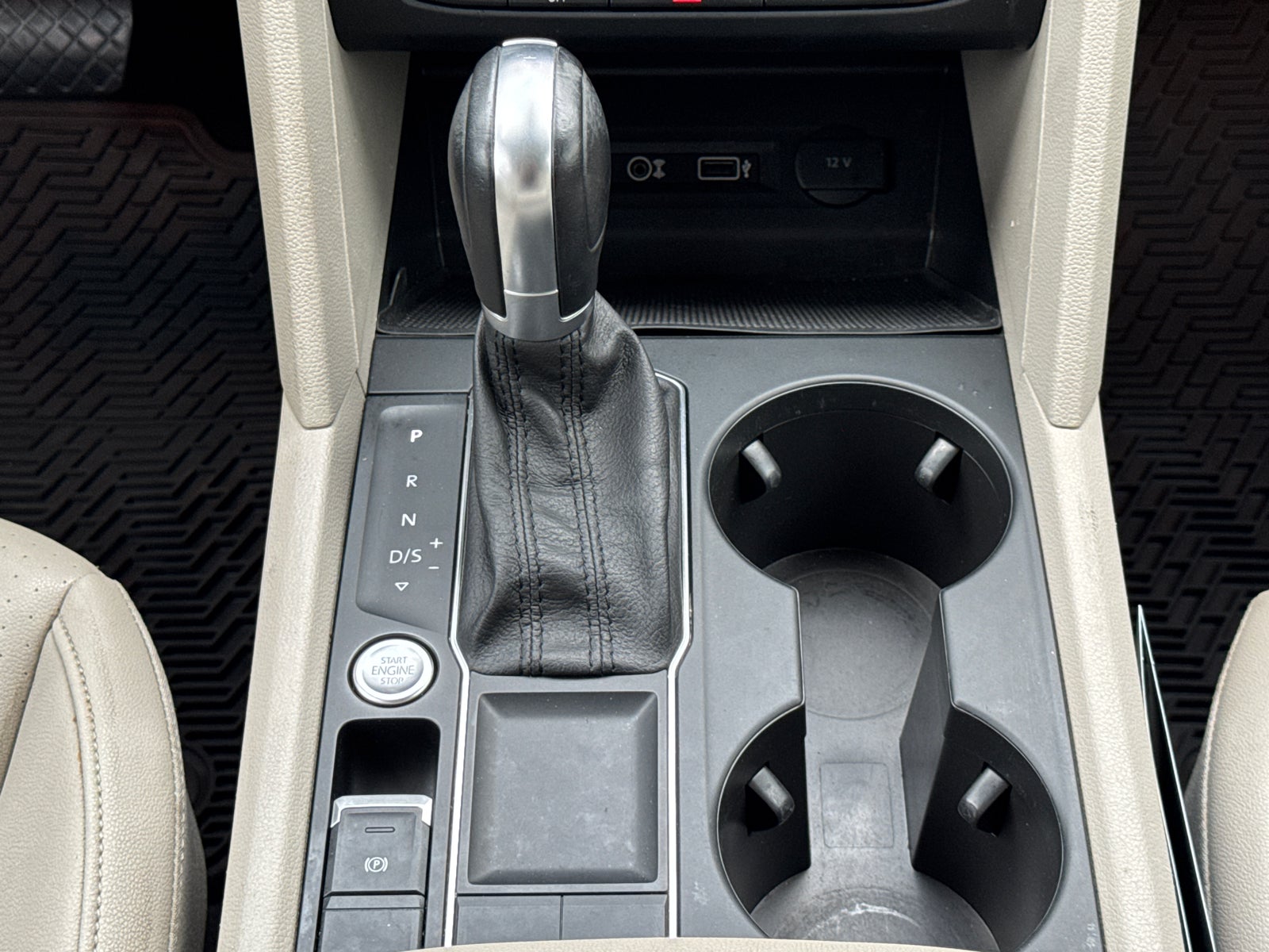 2019 Volkswagen Atlas 3.6L V6 SE w/Technology