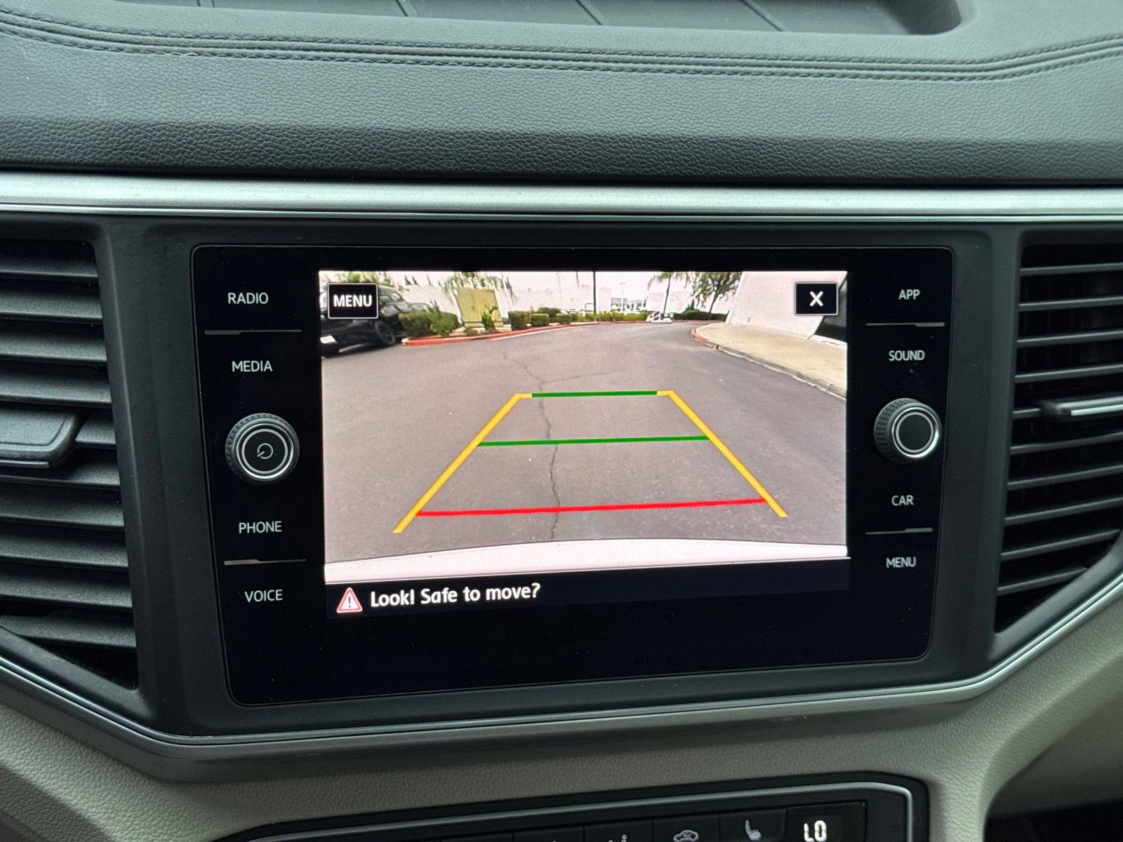 2019 Volkswagen Atlas 3.6L V6 SE w/Technology