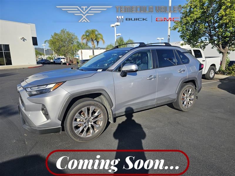 2022 Toyota RAV4 XLE Premium
