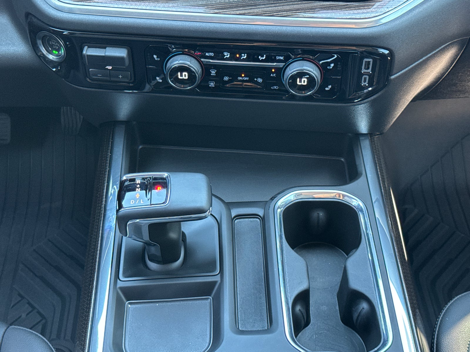 2025 Chevrolet Silverado 1500 LT Trail Boss - Photo 24