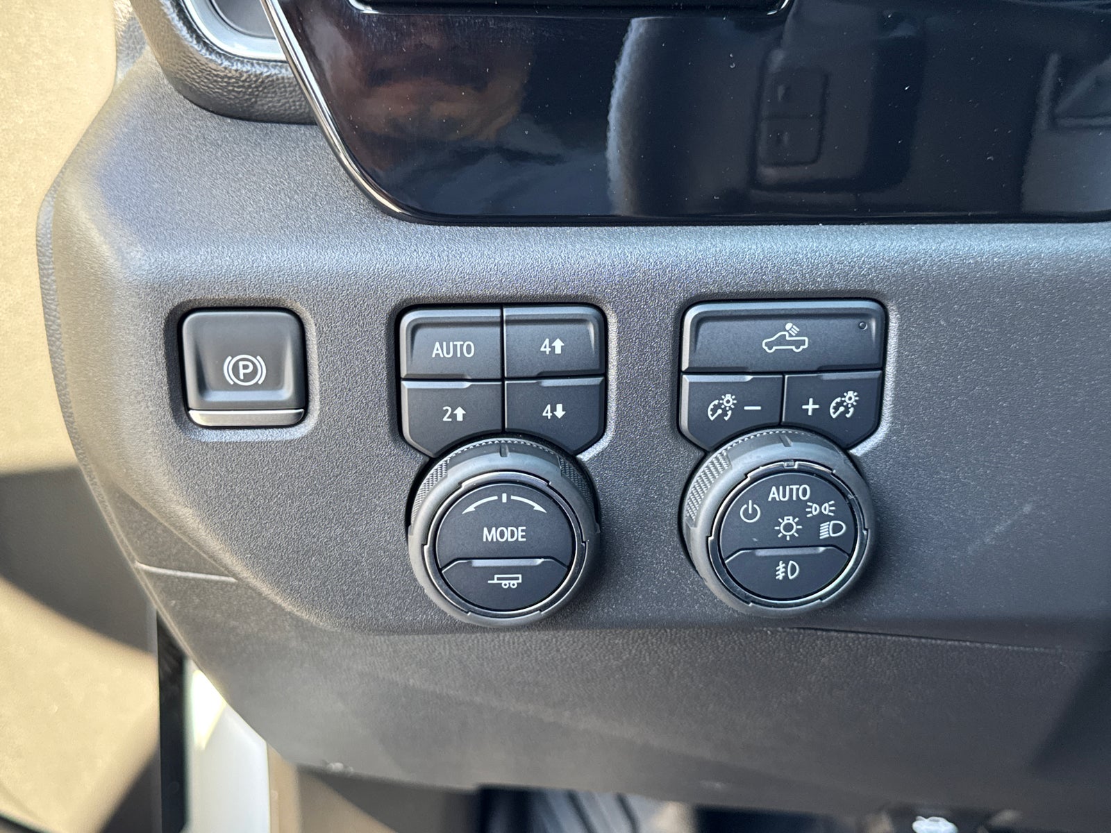 2025 Chevrolet Silverado 1500 LT Trail Boss - Photo 33