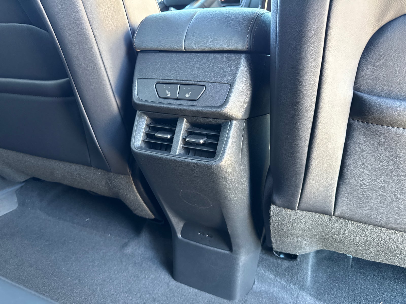 2027 GMC Terrain AWD AT4