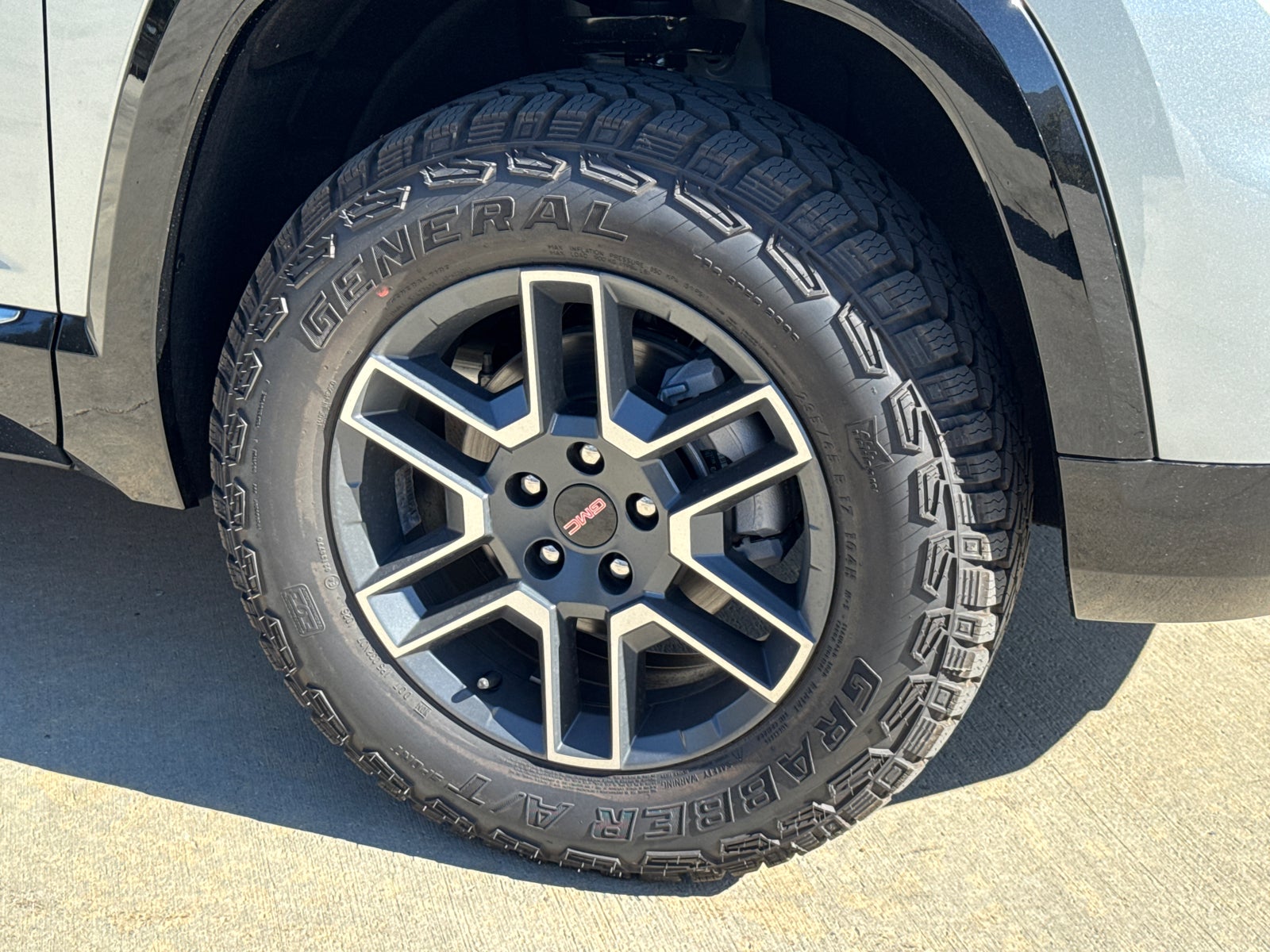 2027 GMC Terrain AWD AT4