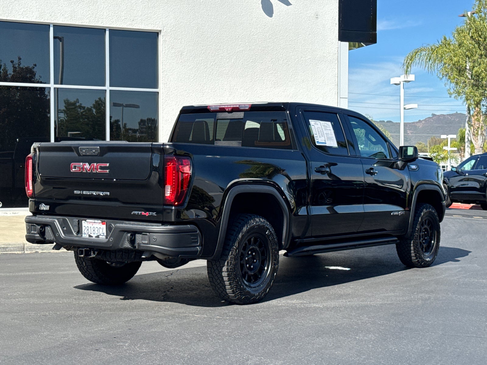 2024 GMC Sierra 1500 AT4X