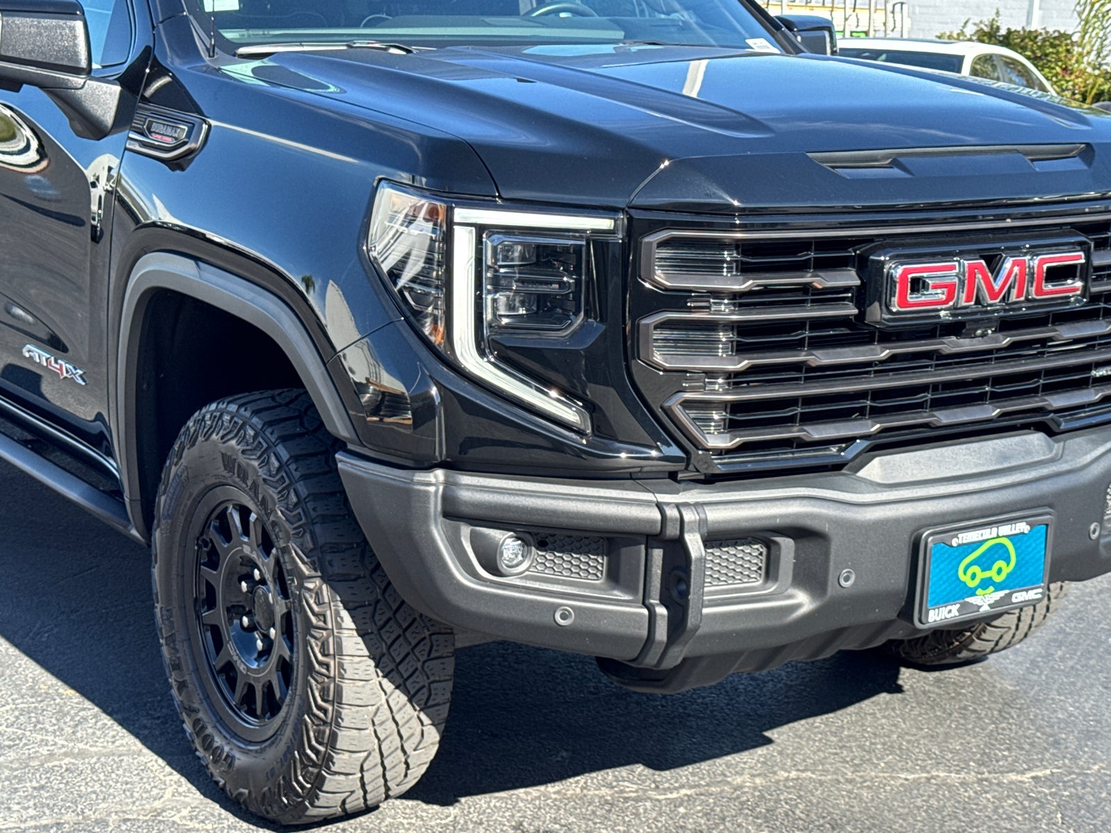 2024 GMC Sierra 1500 AT4X