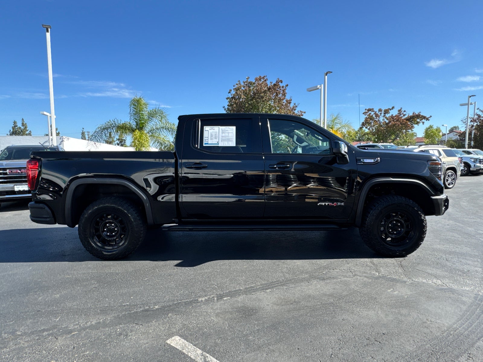 2024 GMC Sierra 1500 AT4X