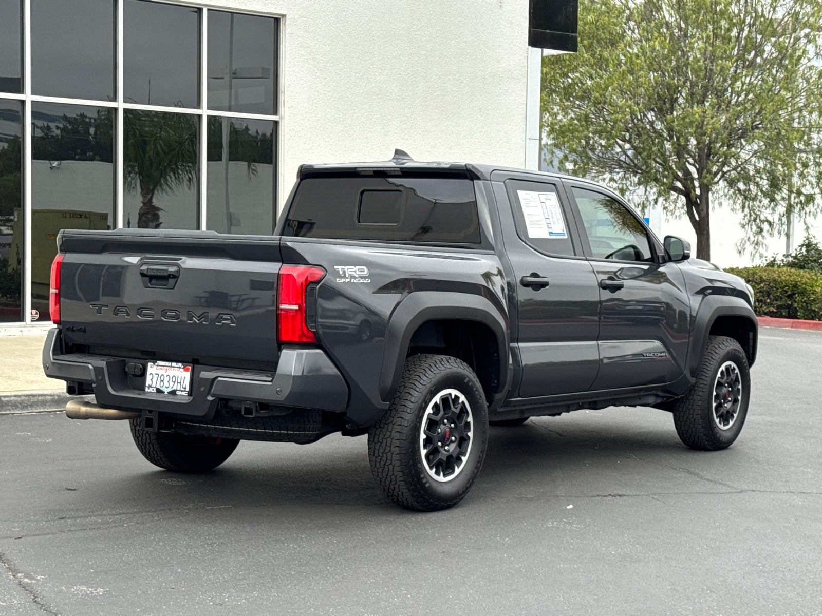 2025 Toyota Tacoma TRD Off Road